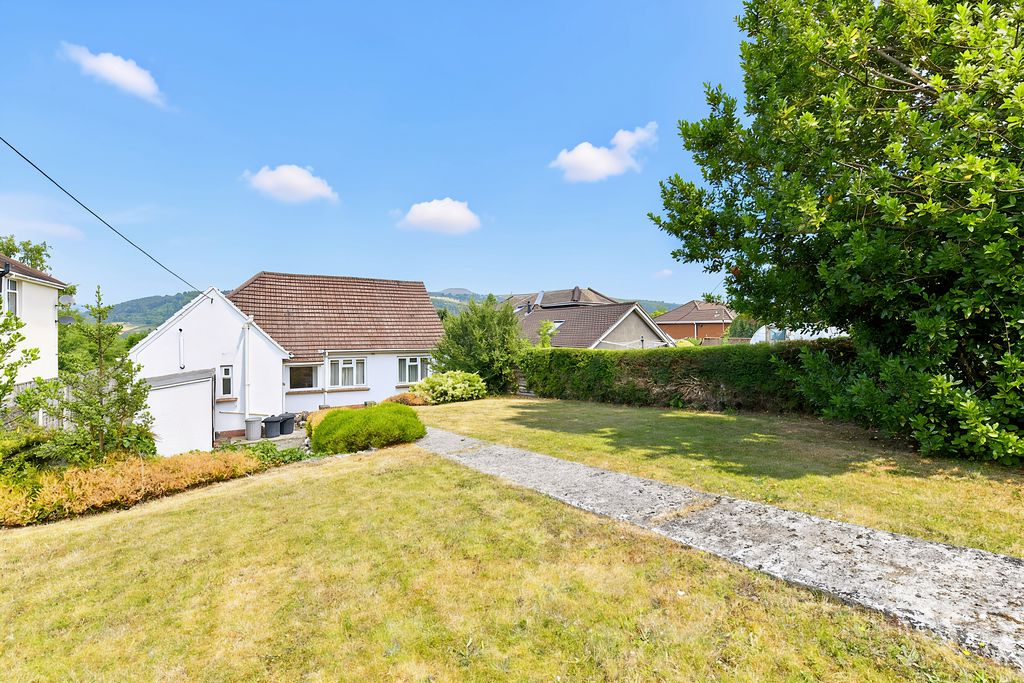 Rear Elevation- click for photo gallery